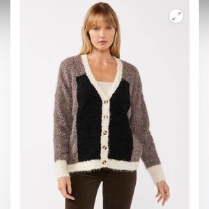 Women's Cozy Colorblock Cardigan